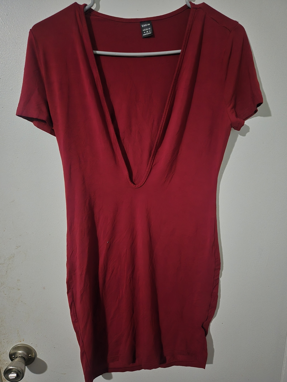 SHEIN Red Deep V-Neck Short Sleeve Women's Dress